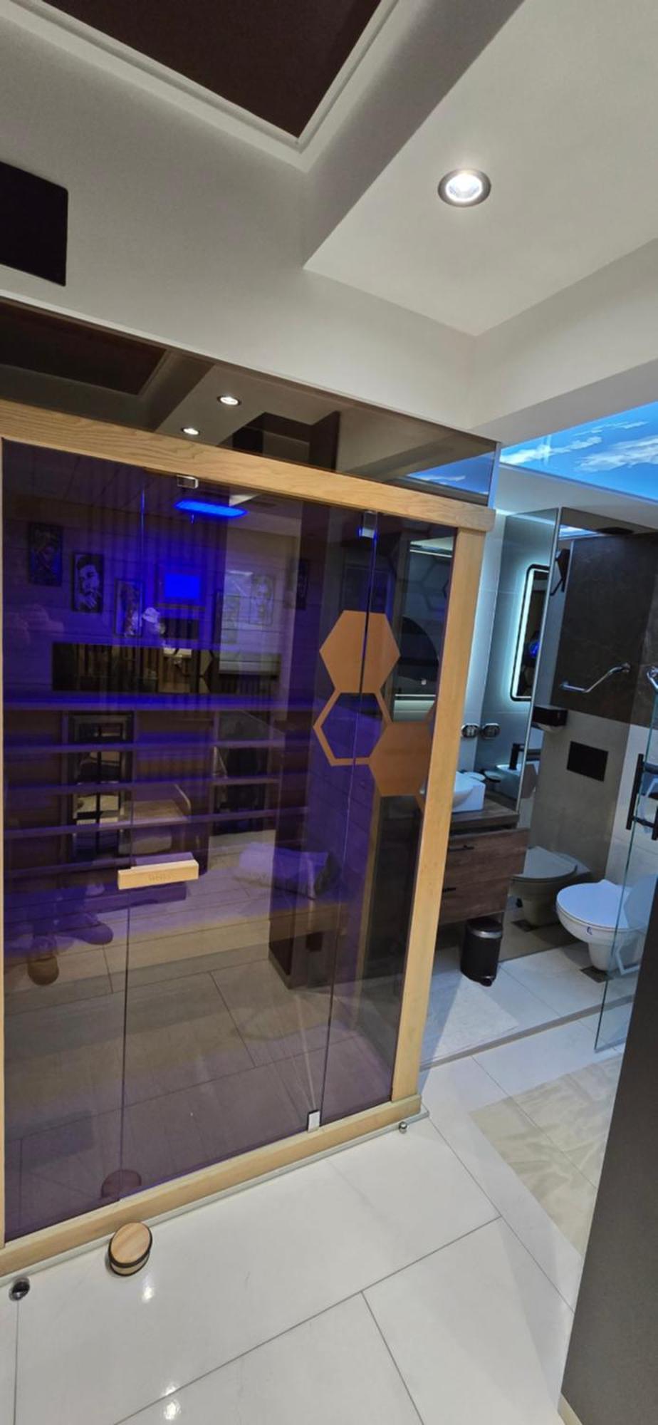 Design Apartment Platinium Spa Lux 5 Star "Havana" Completely Private Wellness & Spa Free Included Sauna & Jacuzzi & Salt Wall & Fire Place & 3D Ceilings & Business Wifi & Netflix & Keyless Code Entry & Full Smart App & Secure 2 Parking Place Чуприя Экстерьер фото